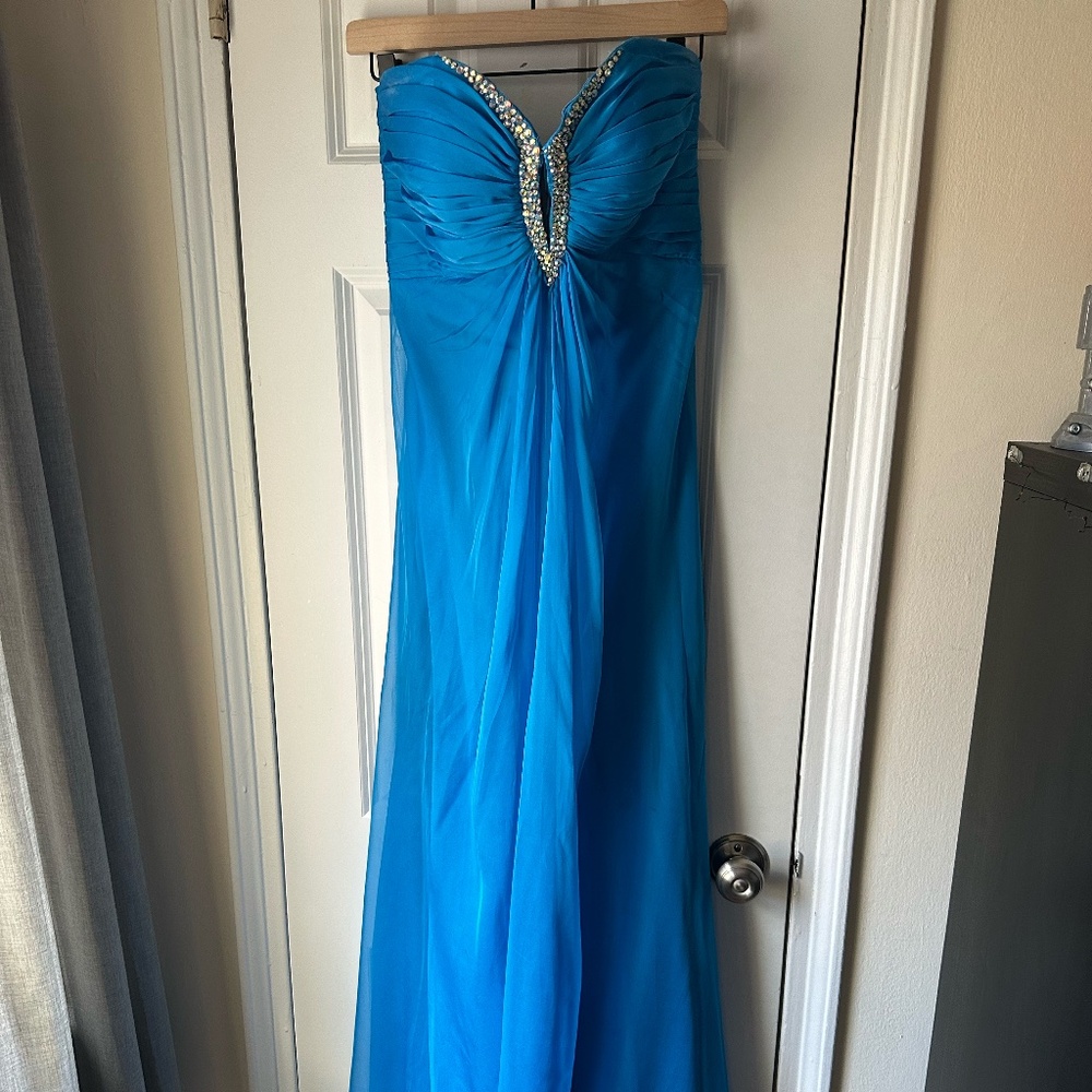 La Femme Strapless Blue Prom Dress - Size 6